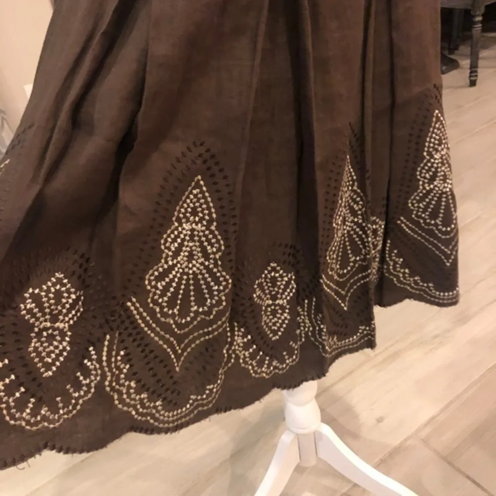 Tahari Pleated Brown Patterned Skirt